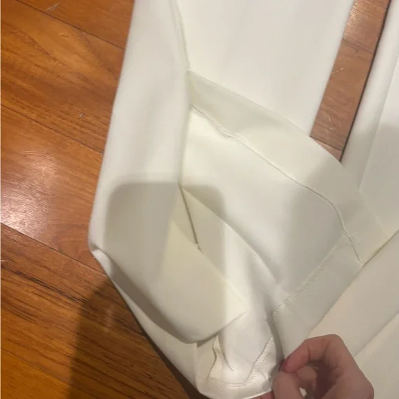 Zara - Picture 3 of 6